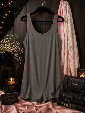 SHEIN Gray Ribbed Tank Romper